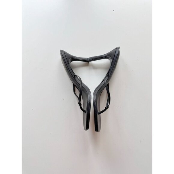 NWOB RAYE Kimme Black Leather Thong Stiletto Heel Sandals, Size 5.5 - Picture 8 of 11
